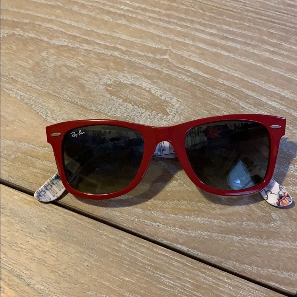 Authentic Ray-Ban Wayfarer, Limited Edition